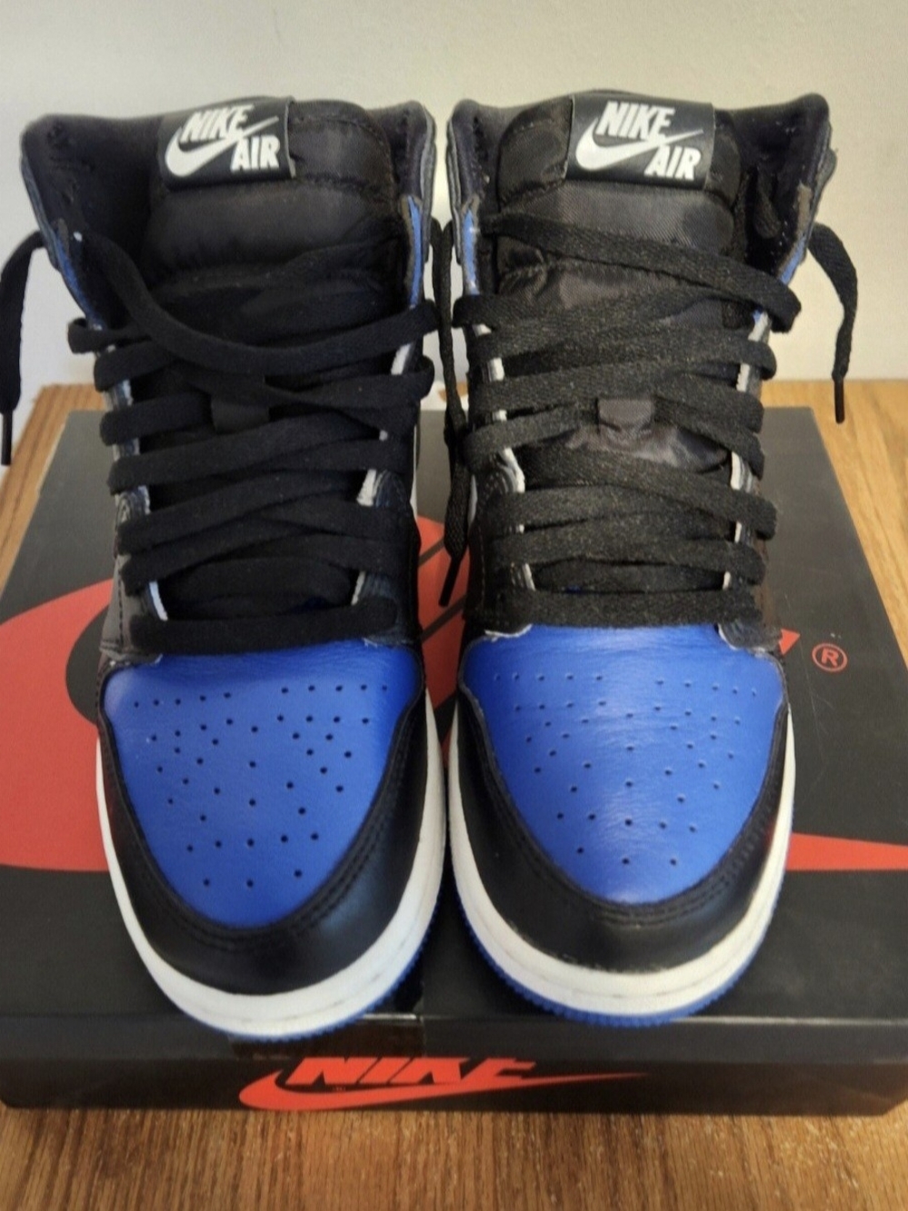 Nike Air Jordan 1 High Royal Toe sz 5y